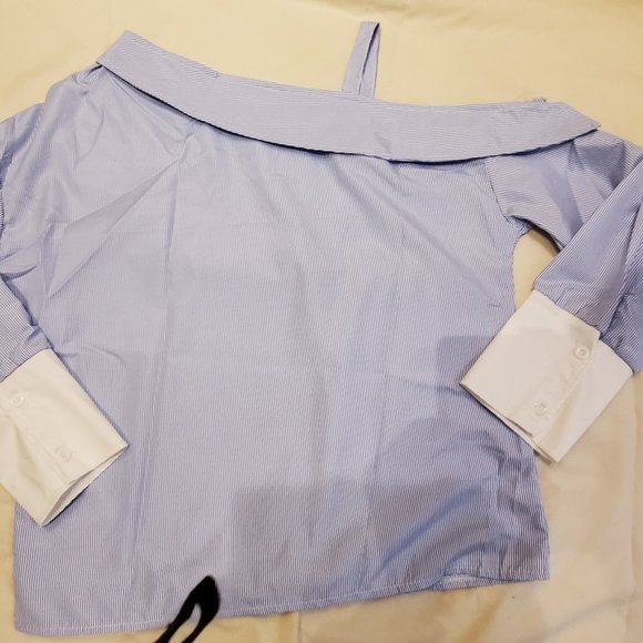 One Shoulder Stripped Blouse - Picture 2 of 4